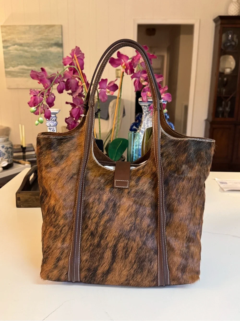 🤎🤍 NWT CAVALCANTI COW HIDE LEATHER BUCKLE HOBO SHOULDER BAG!
